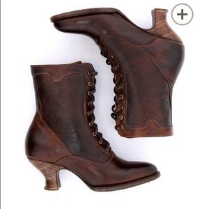 Oak Tree Farms Eleanor Leather boots